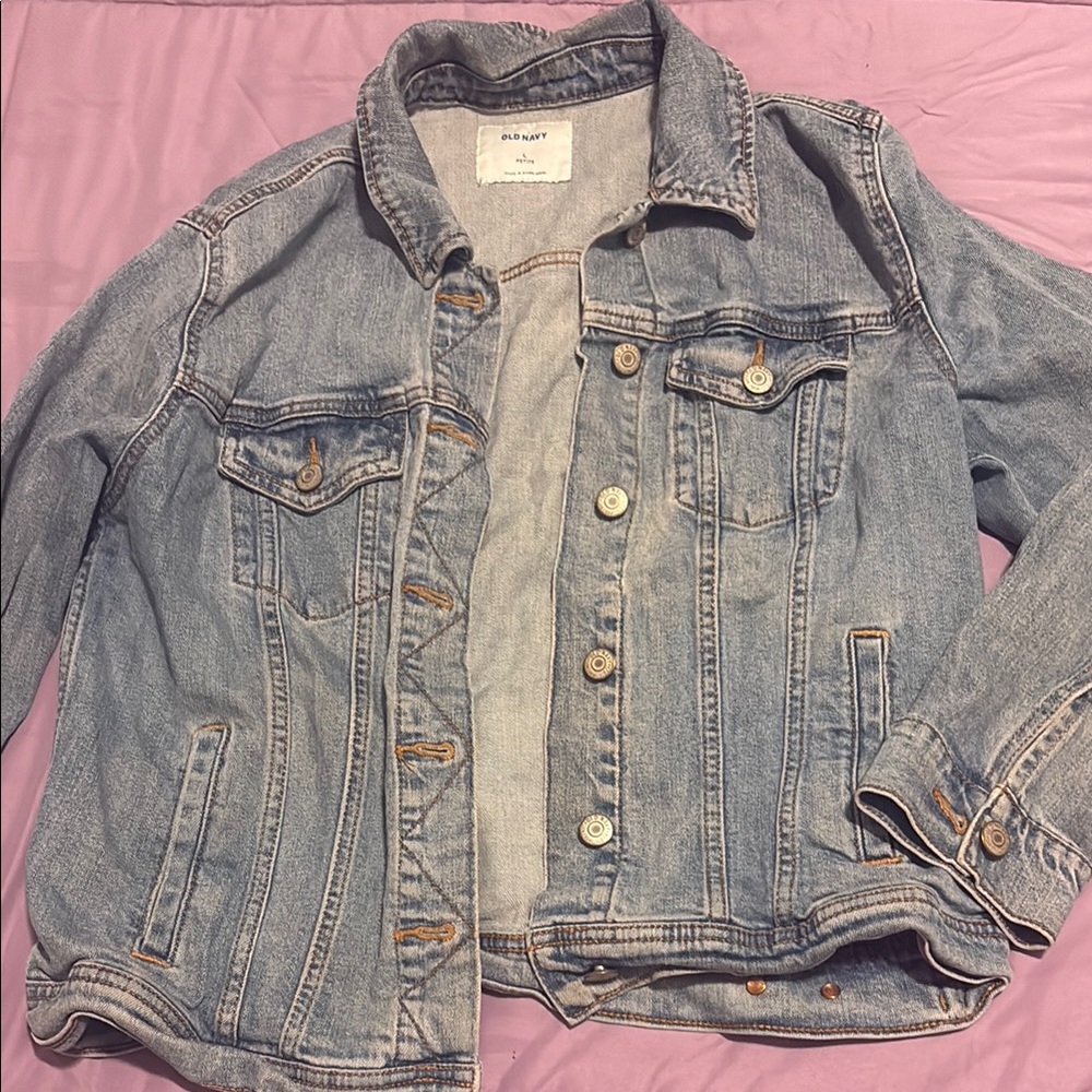 Old Navy Blue Jean Jacket with Classic Design